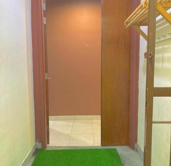 פנסיון Nr Cyberstay 2 Shared Apartment