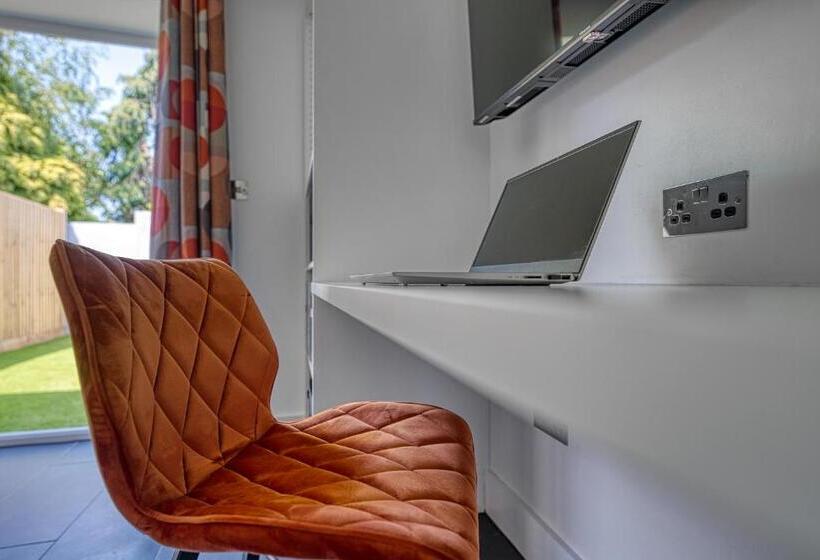 פנסיון Private Ensuite Rooms Coventry