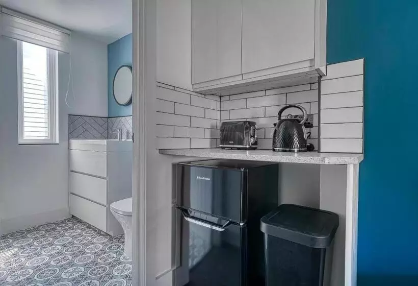 پانسیون Private Ensuite Rooms Coventry