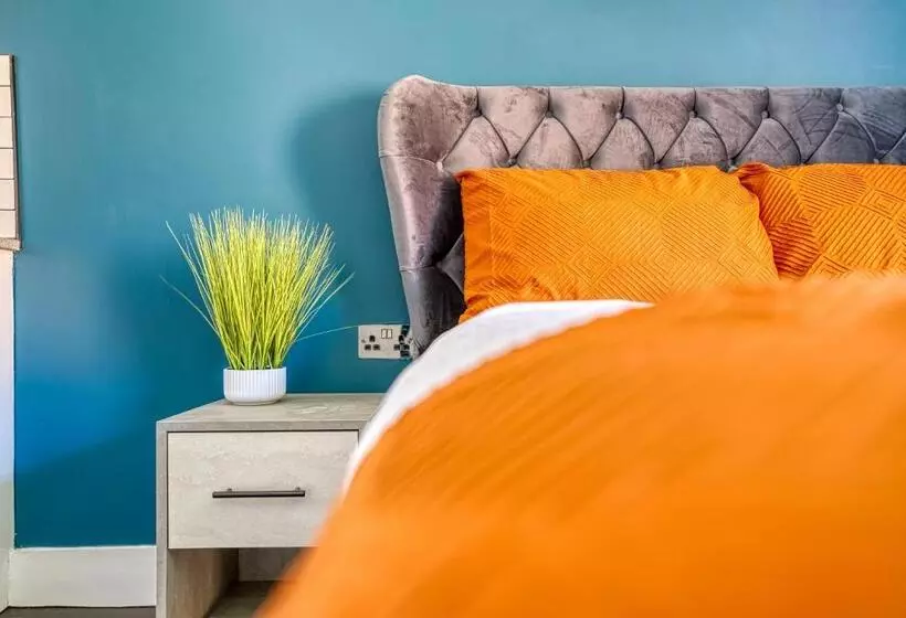 پانسیون Private Ensuite Rooms Coventry