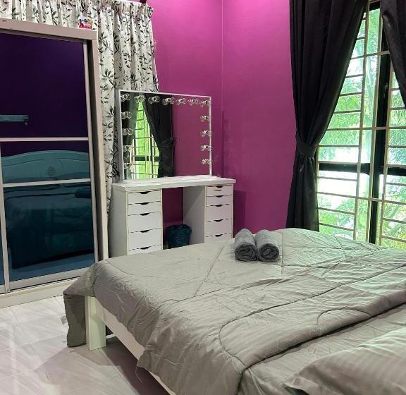 Pensjonat Sufi Homestay Kota Bharu