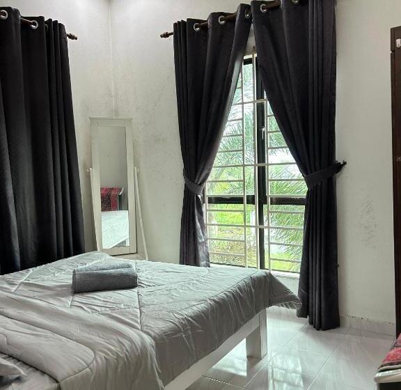 Pensjonat Sufi Homestay Kota Bharu