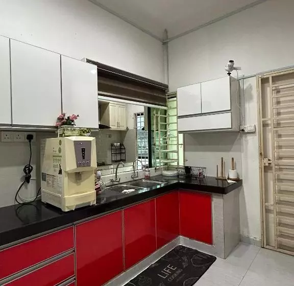 ペンション Sufi Homestay Kota Bharu