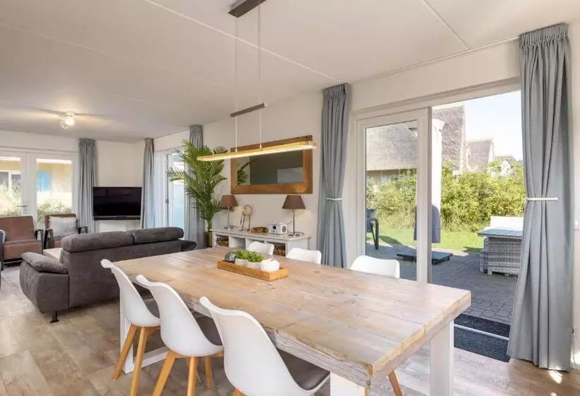 Lomakeskus Dormio Villapark Duynzicht