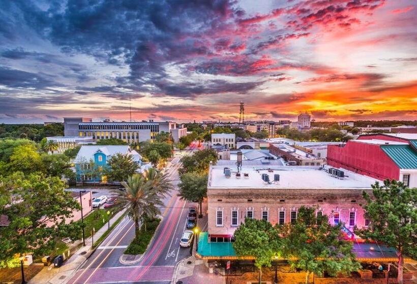 Barsala At Rise Bartram Park