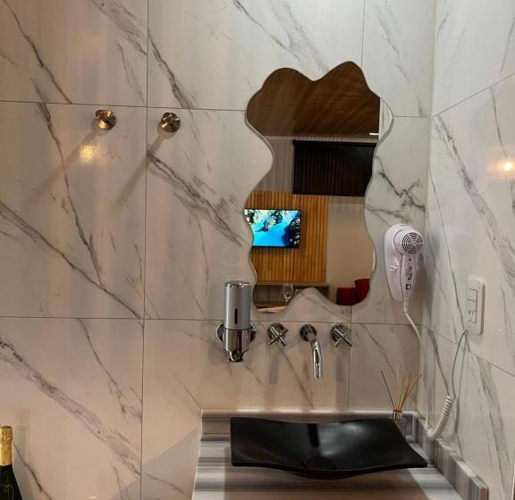 Sunset Paradise Suites