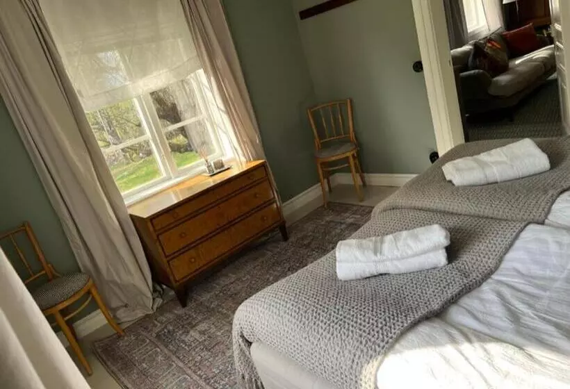 Aamiaismajoitus (B&B) Annexet Orrabackens
