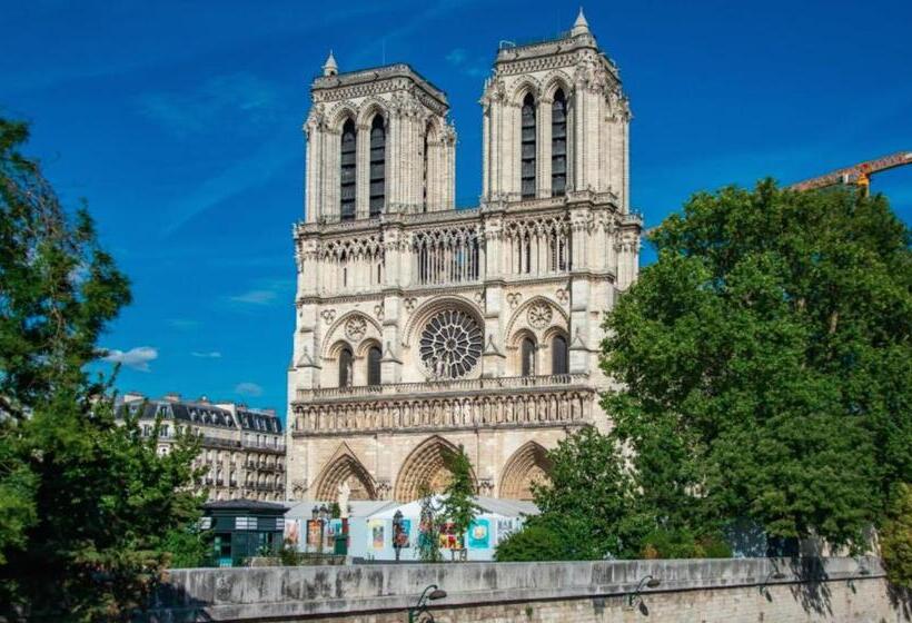 ベッドアンドブレックファースト New Modern Saint Germain Latin Quarter