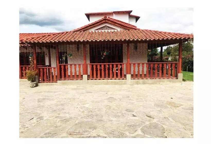 Aamiaismajoitus (B&B) Villa Lulu