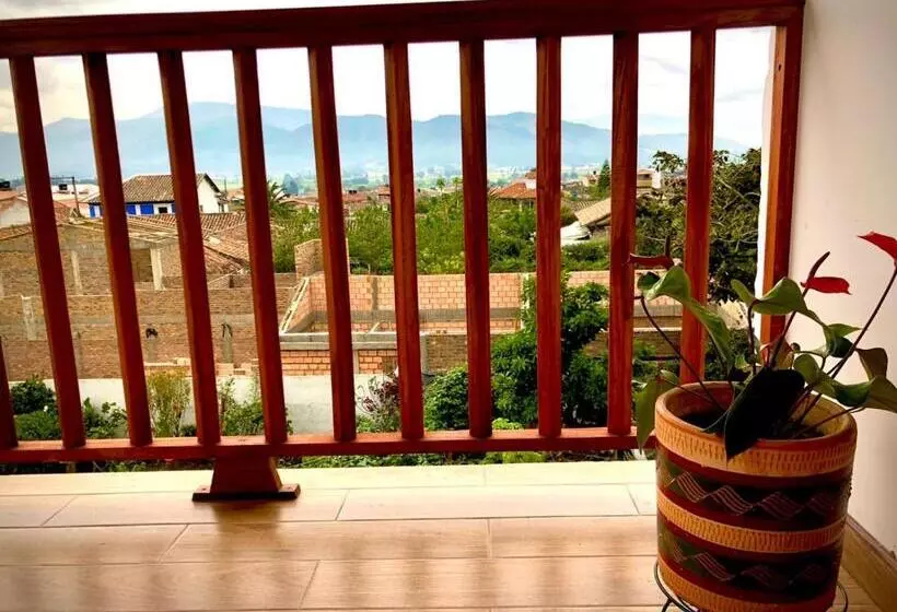 Aamiaismajoitus (B&B) Villa Lulu