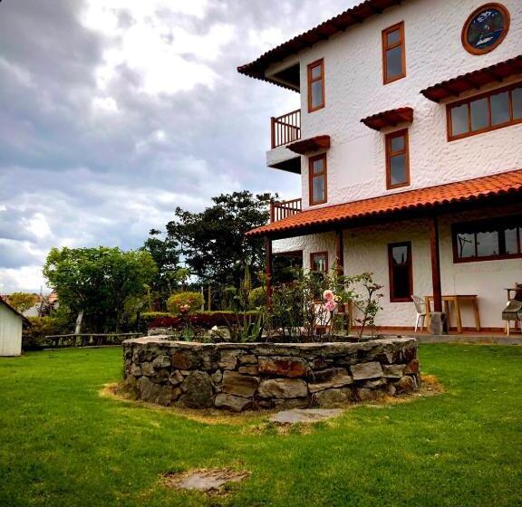 تختخواب و صبحانه Villa Lulu