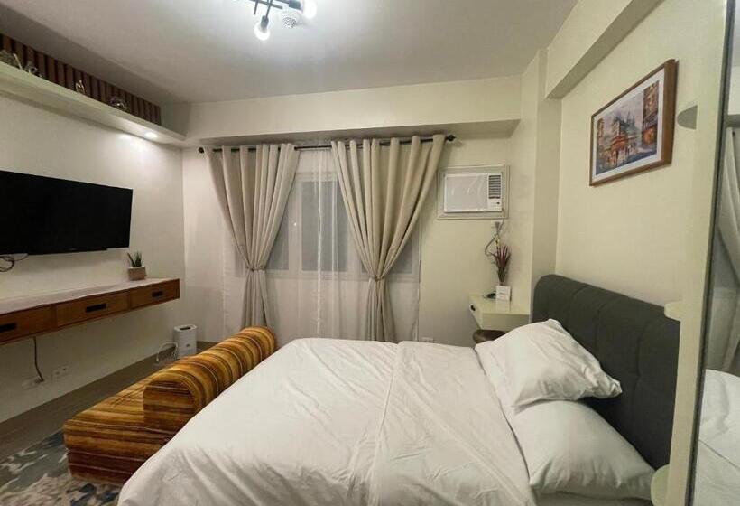 Condo Home With Fast Wifi In Bacolod City