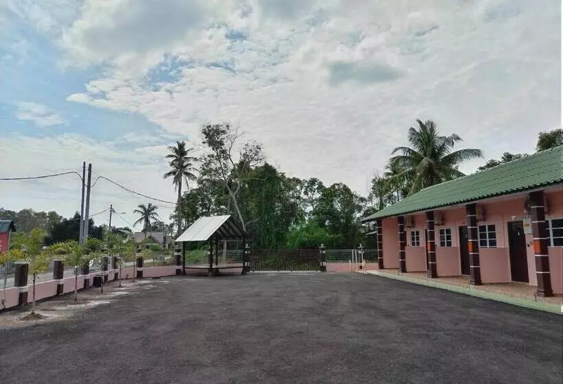 Hotelli Chalet Sri Bayu