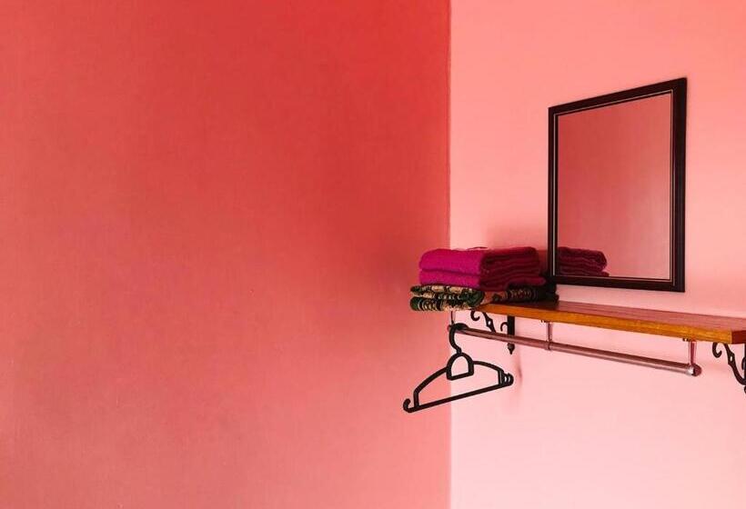 בית מלון כפרי Chalet Sri Bayu