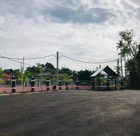 Hotelli Chalet Sri Bayu