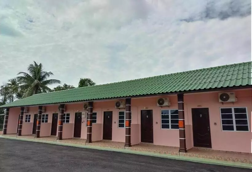 Hotelli Chalet Sri Bayu