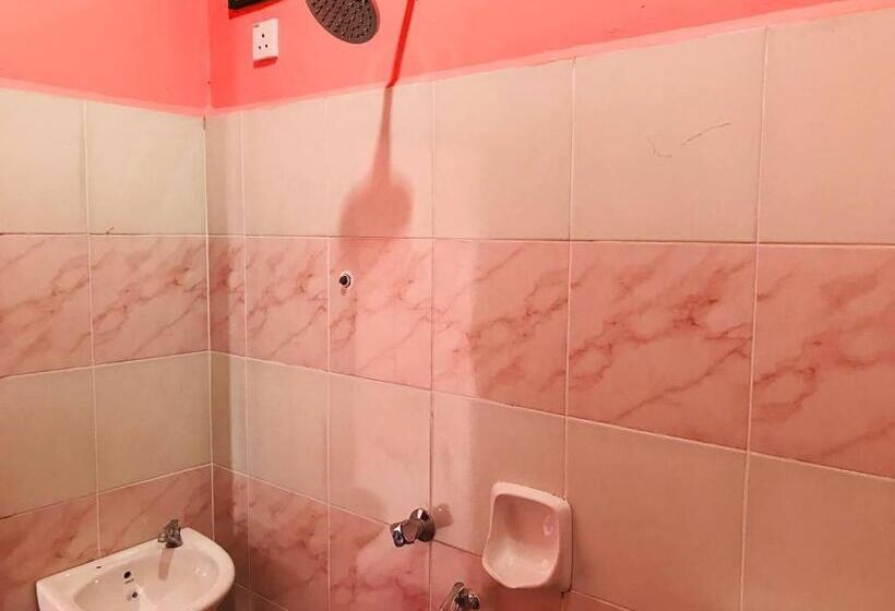 בית מלון כפרי Chalet Sri Bayu