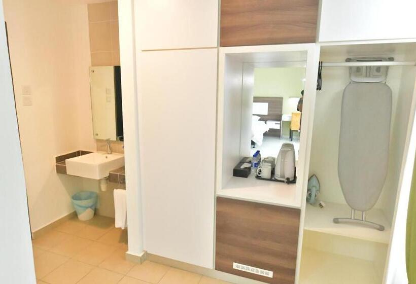 Hotel Cápsula Ild Uitm Bandar Enstek Nilai