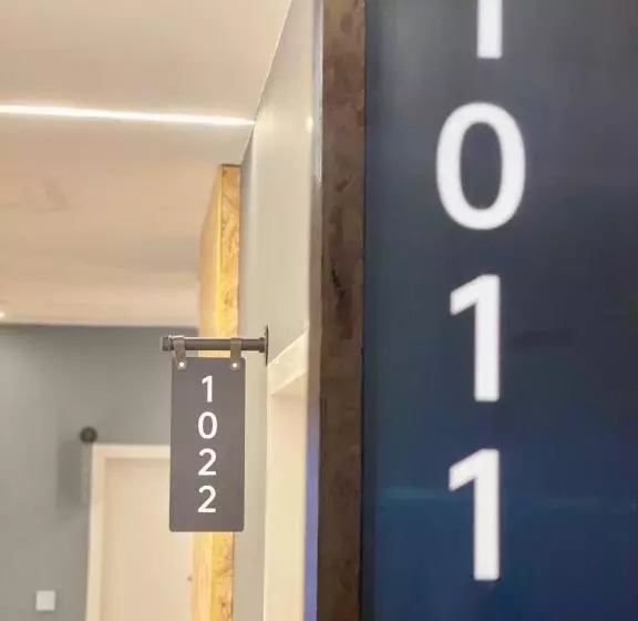 ホテル Cyther Stay