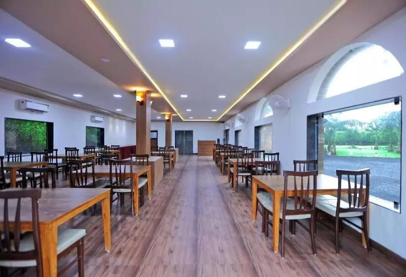 ホテル Gir Night Resort