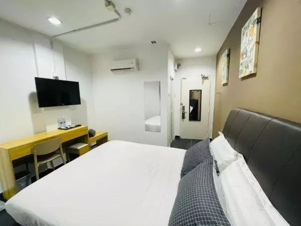 ホテル Halo Rooms