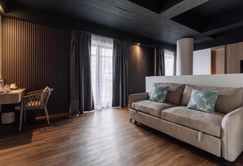 Hotel Impiana By Roxy