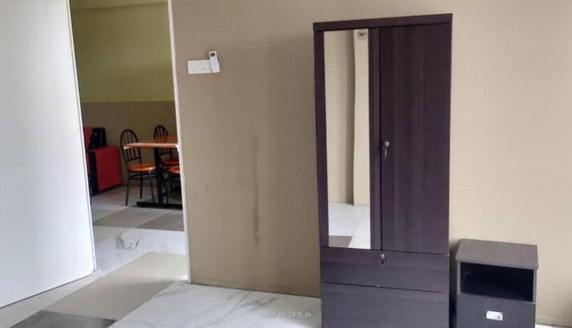 Hotelli Lii View Labis