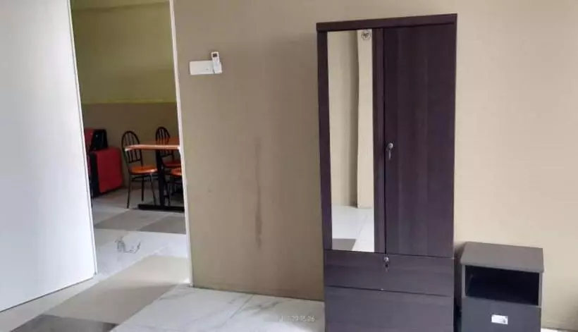 ホテル Lii View Labis