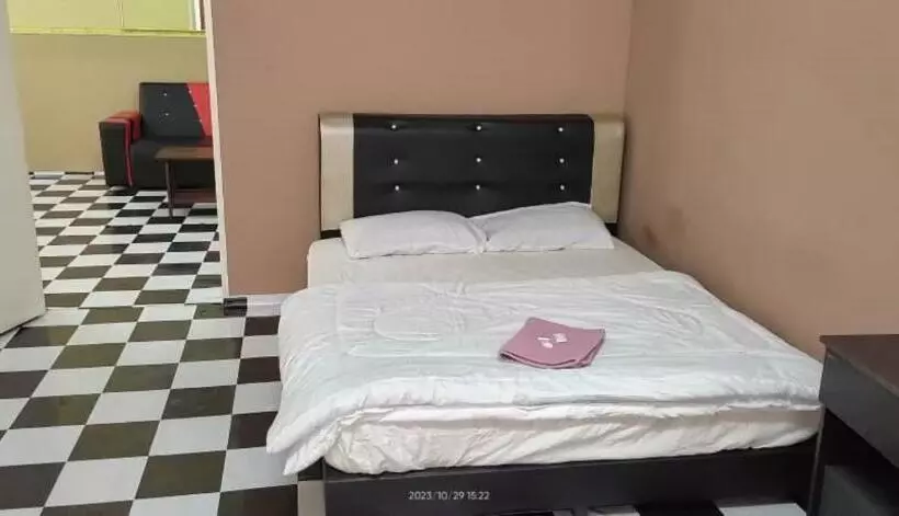 ホテル Lii View Labis