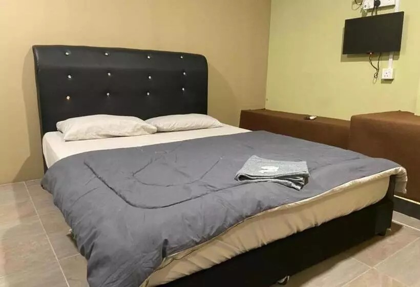 ホテル Lii View Labis