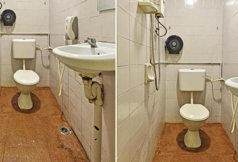 Otel Oyo 90806 Rumah Tumpangan Laut Selatan