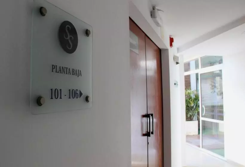 Hotelli Samarán Suites