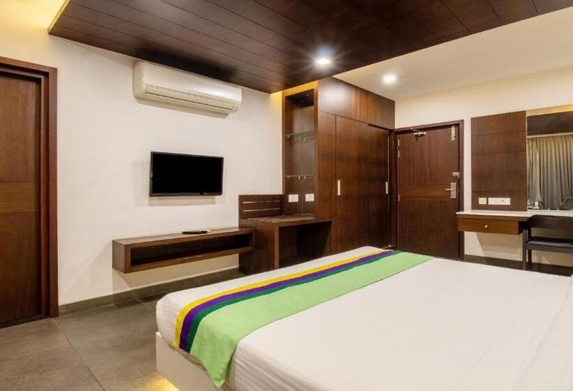 Hotel Treebo Brahma, Wayanad