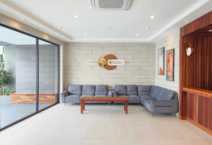 בית מלון כפרי Zoom