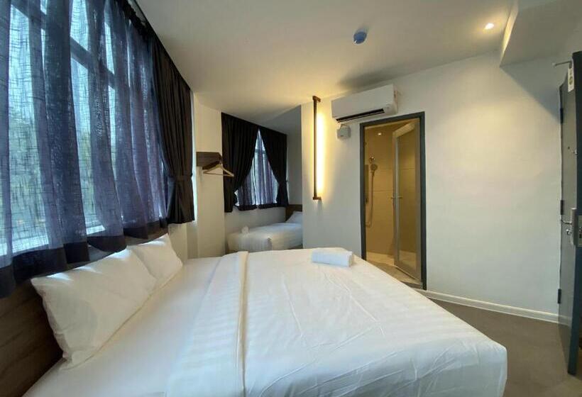 T Hotel Jalan Sultanah