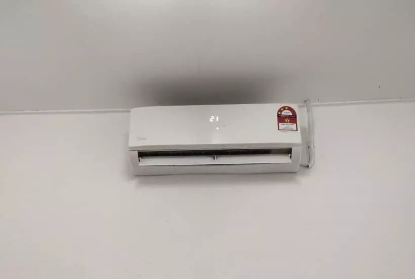 ユースホステル Bulat Cottage