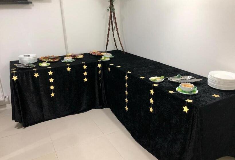 住宿加早餐  Complex Turistic Roua Muntilor Vila 1