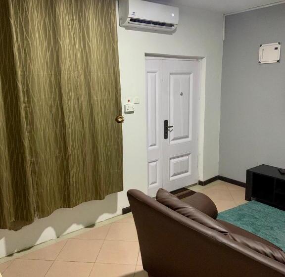 Bed and Breakfast Van Der Salle   Daisy S Garden