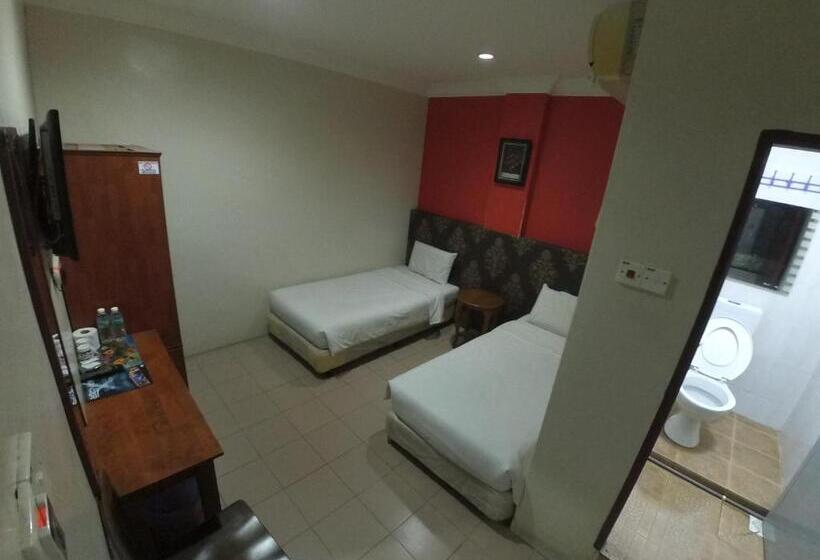 Golden Gate Hotel Kemaman