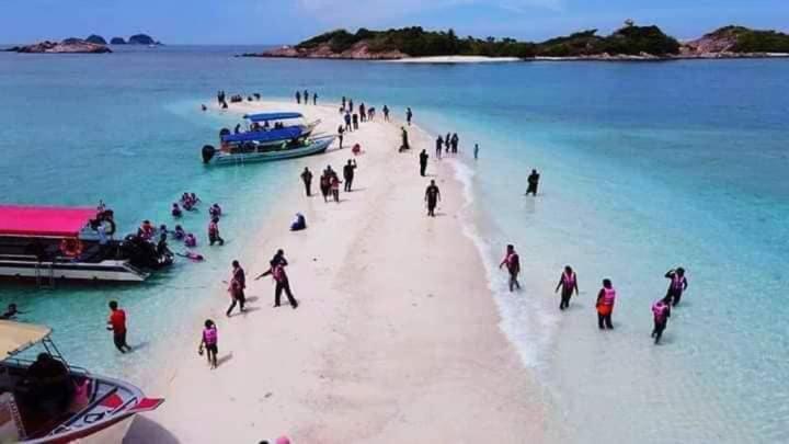 בית מלון כפרי Fikri Wetland Guesthouse & Resort