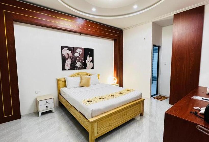 هتل Khách Sạn Starfish Tuy Hoà