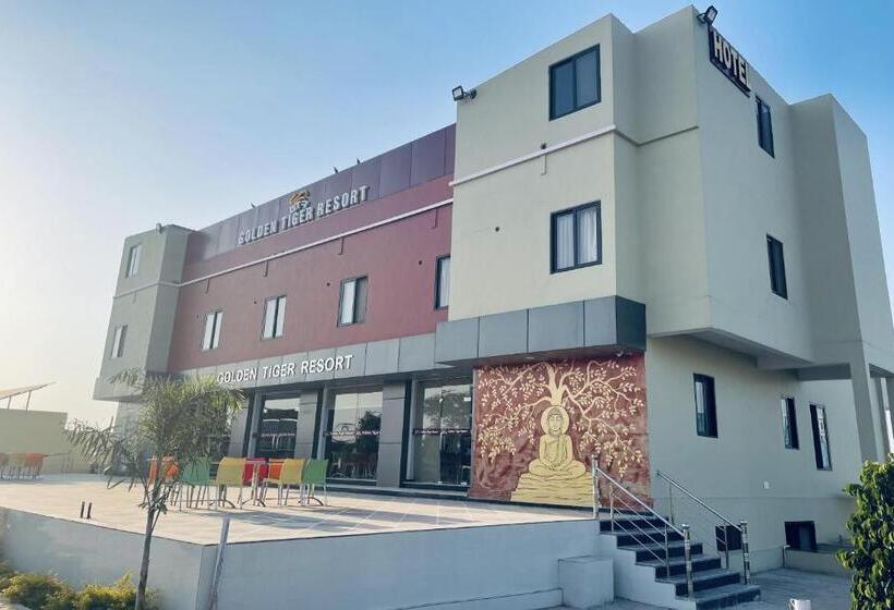 בית מלון כפרי Oyo Golden Tiger Resort