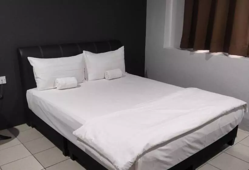 هتل Reintree Lodge