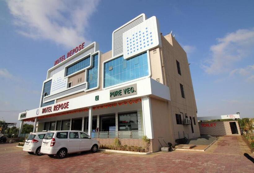 酒店 Repose Chhatral