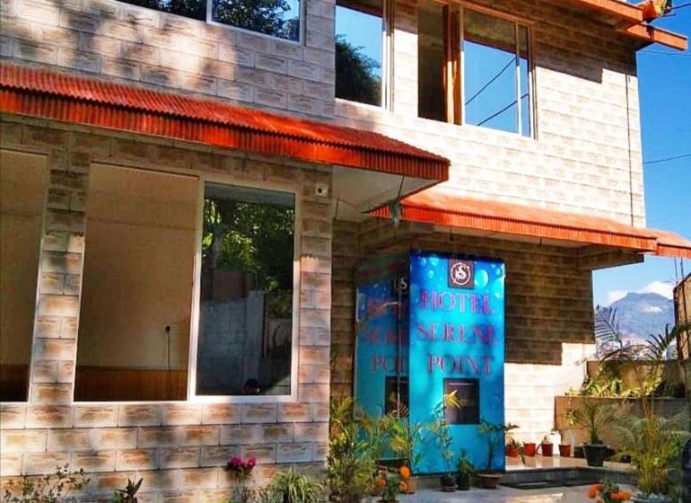 ホテル Seren Point