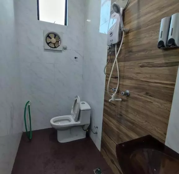 Mann Maju Inn & Hotel Kuala Berang