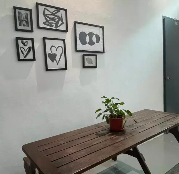 پانسیون Guest House Feel At Home Near A Famosa Fortress & Stadhuys