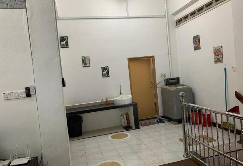 Пансион La Wood Homestay