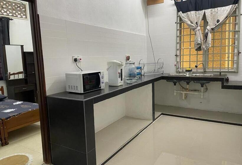 Пансион La Wood Homestay