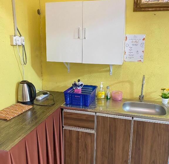 ペンション Teratak Tiga Homestay Padang Besar